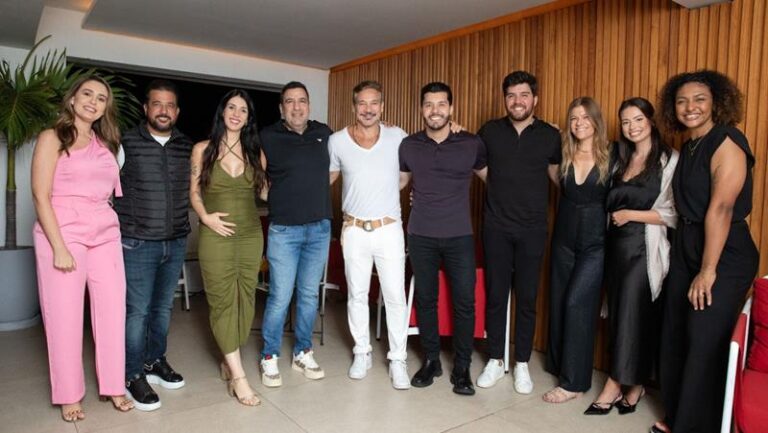 Murilo Huff e Altafonte celebram renovação de contrato e reforçam trajetória de sucesso no sertanejo brasileiro