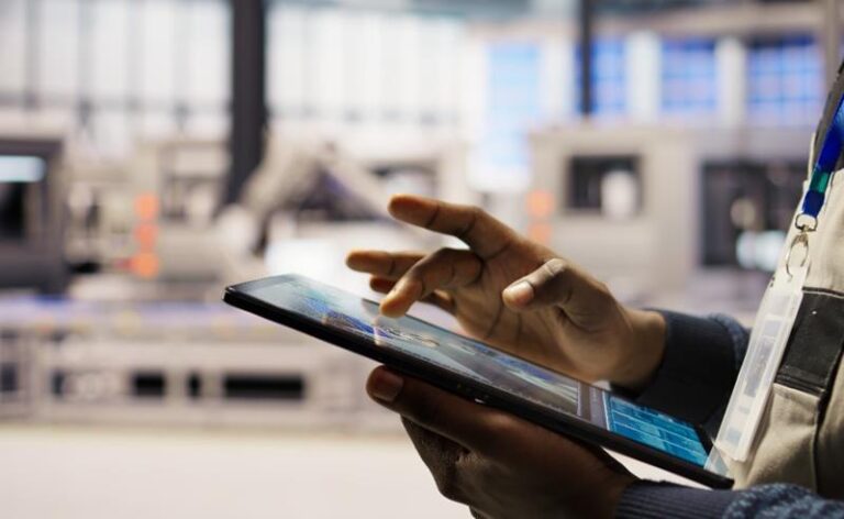 O futuro da indústria brasileira é inteligente e humano