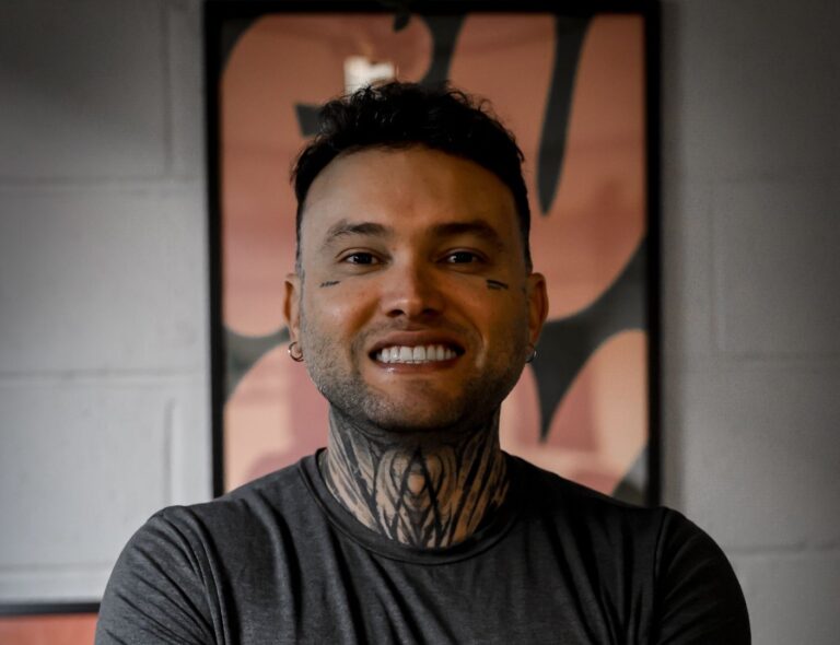 Como a tecnologia pode reorganizar o processo criativo na tatuagem e por que os EUA se tornaram parte desse caminho