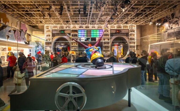 Para aproveitar as férias: exposições do Sesc São Paulo unem arte, tecnologia e memória