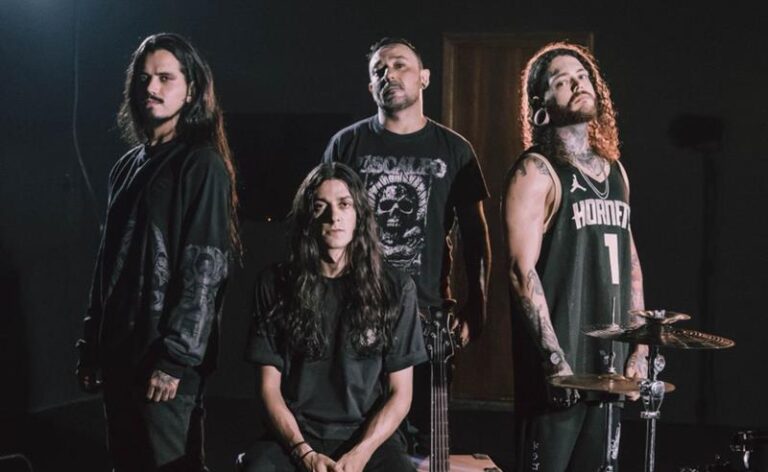 Into The Void lança “The Flesh and The Blade” e transforma verso dos Racionais MC’s em deathcore brutal